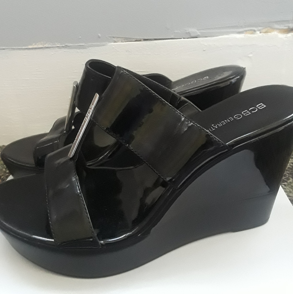 BCBGeneration Quiana  Sandals 9